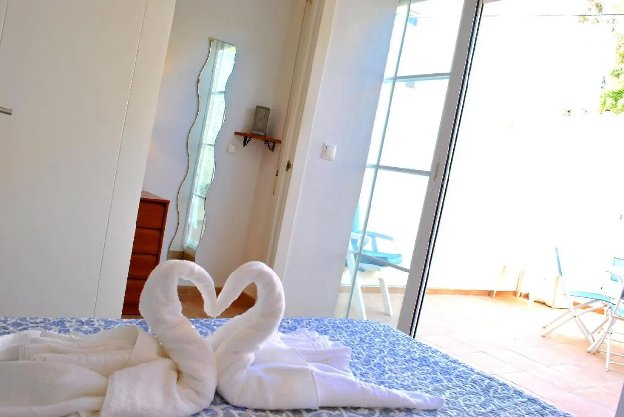 San Antonio - Beach, Pool And Terrace Torremolinos Apartment