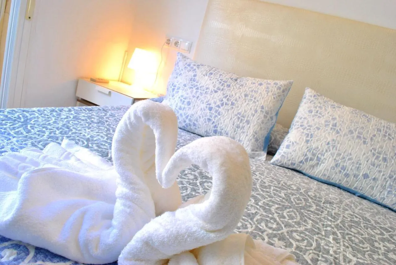 Apartment San Antonio - Beach, Pool And Terrace Torremolinos